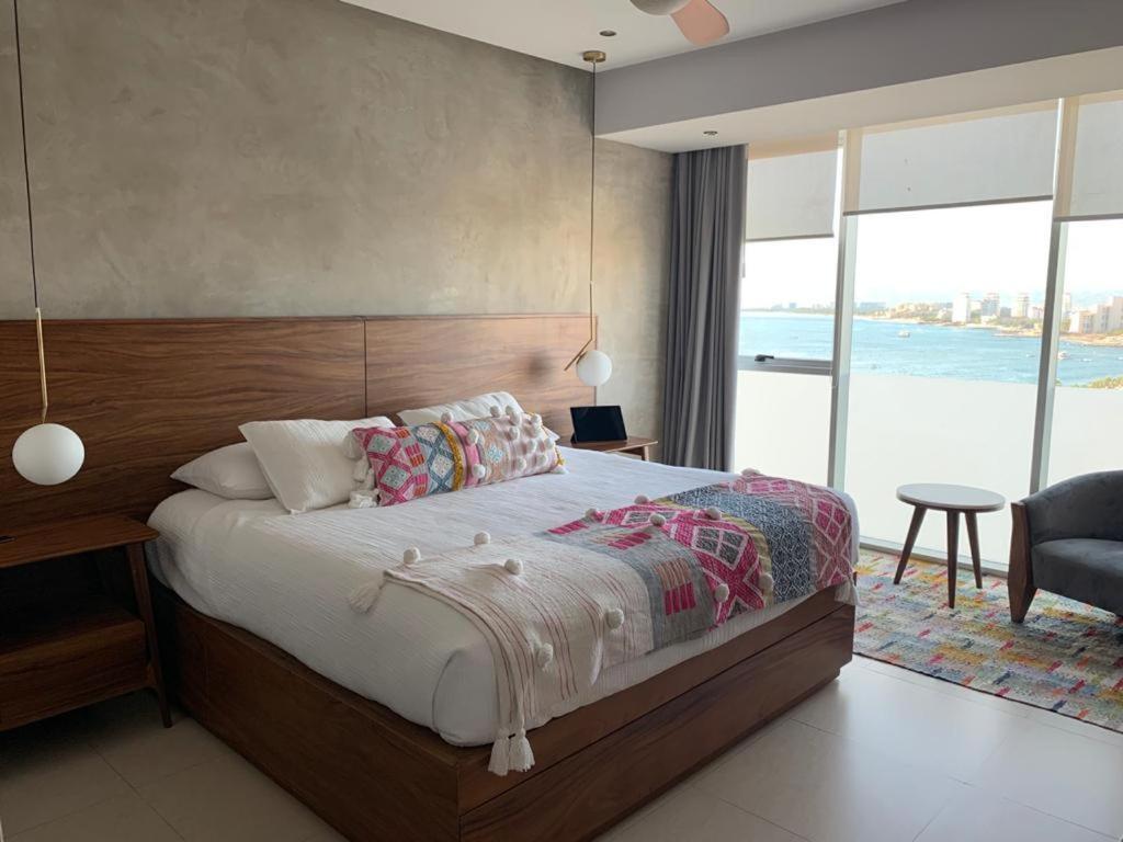 Peninsula Vallarta , Departamentos Piso 8 Y 10 Hacia El Mar Puerto Vallarta Dış mekan fotoğraf