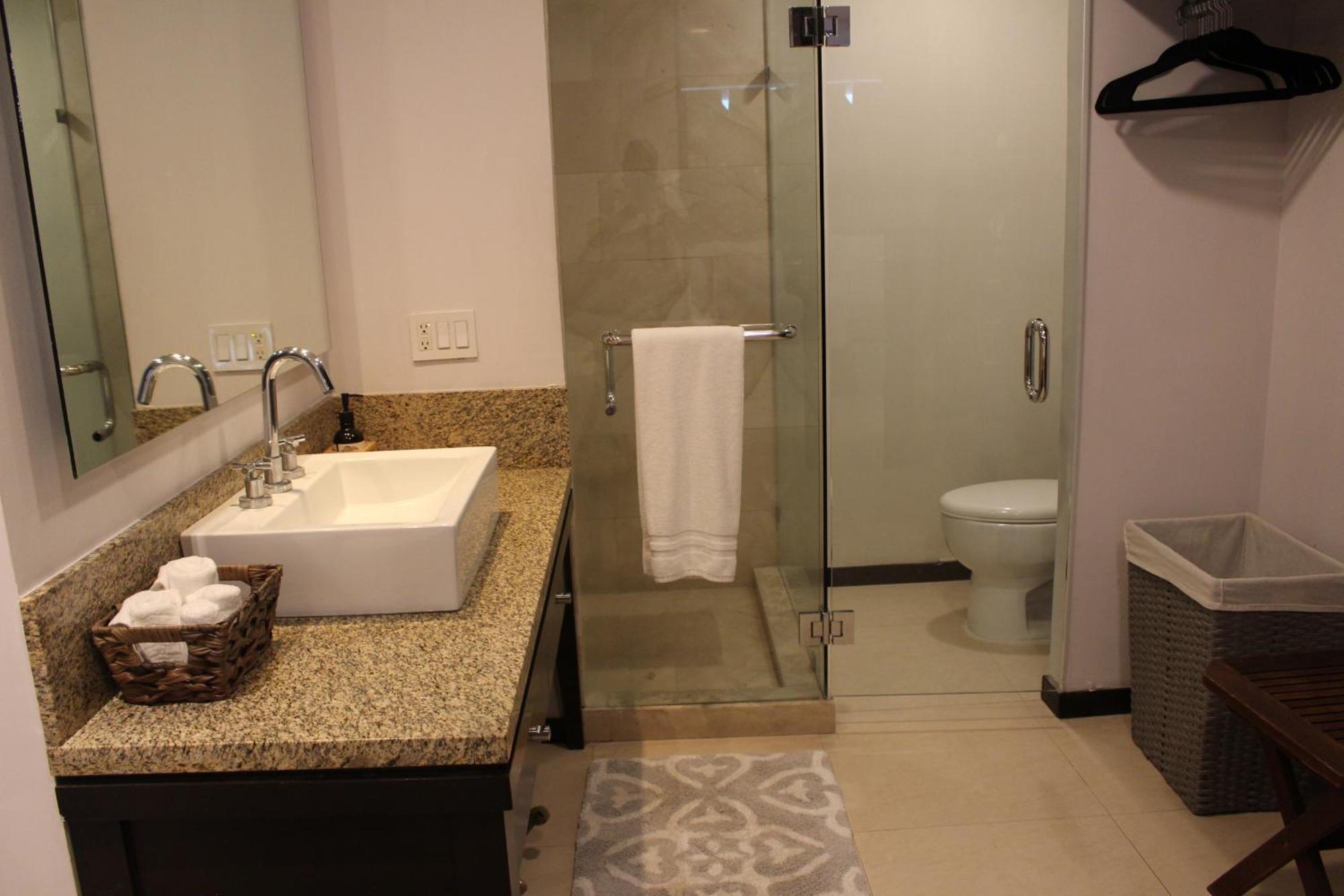 Peninsula Vallarta , Departamentos Piso 8 Y 10 Hacia El Mar Puerto Vallarta Dış mekan fotoğraf